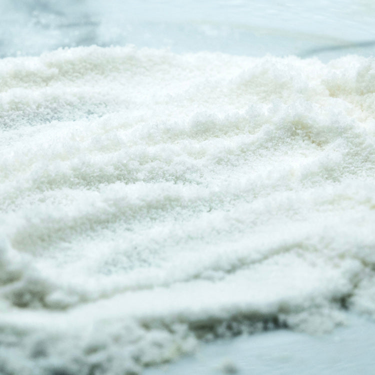 1kg bag of premium Vegan Coconut Powder for making instant tropical bubble tea and smoothies in the UK.