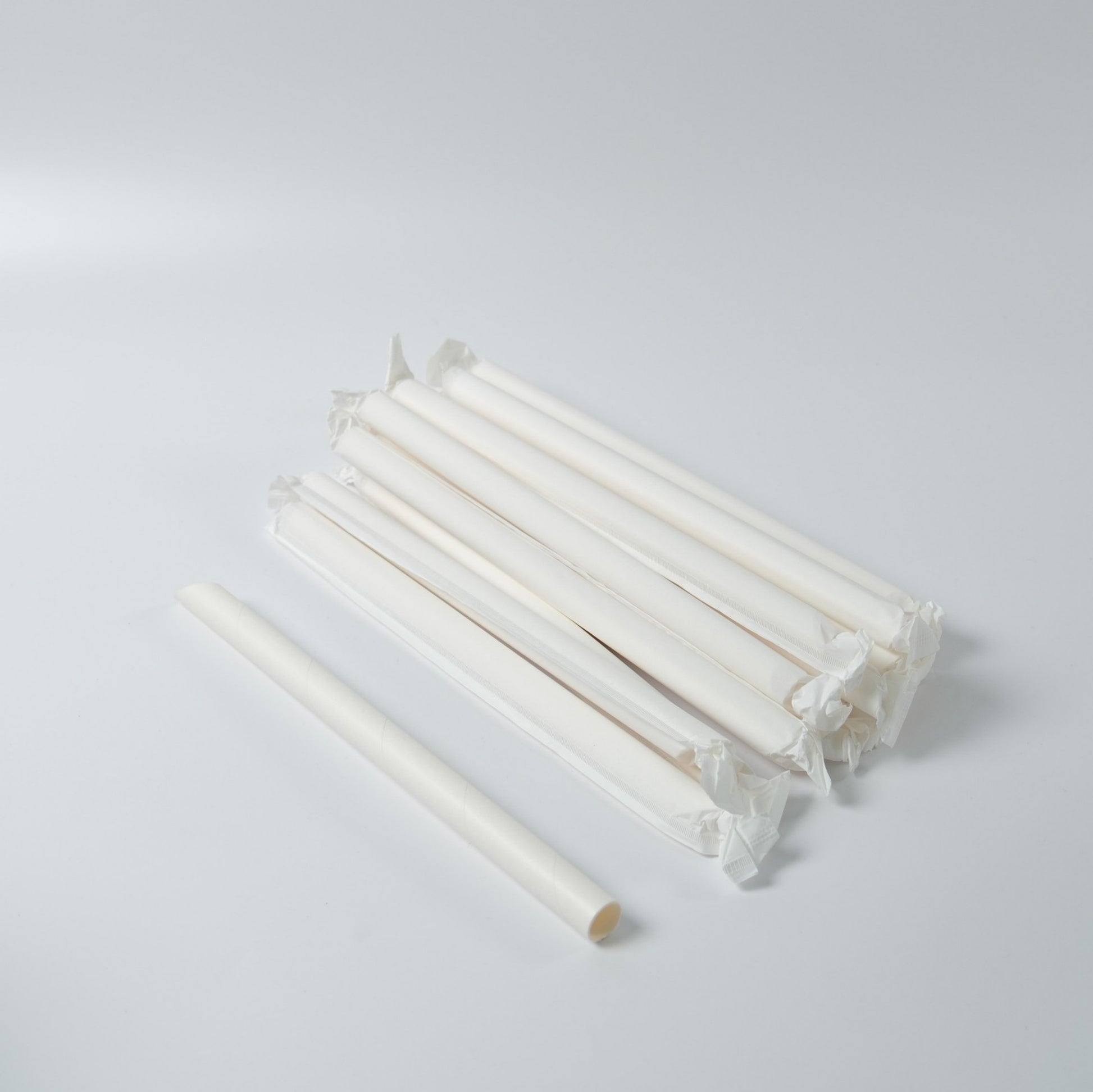 Pack of Individually Wrapped Paper Straws (8mm x 210mm) in white, highlighting the clean, hygienic packaging.