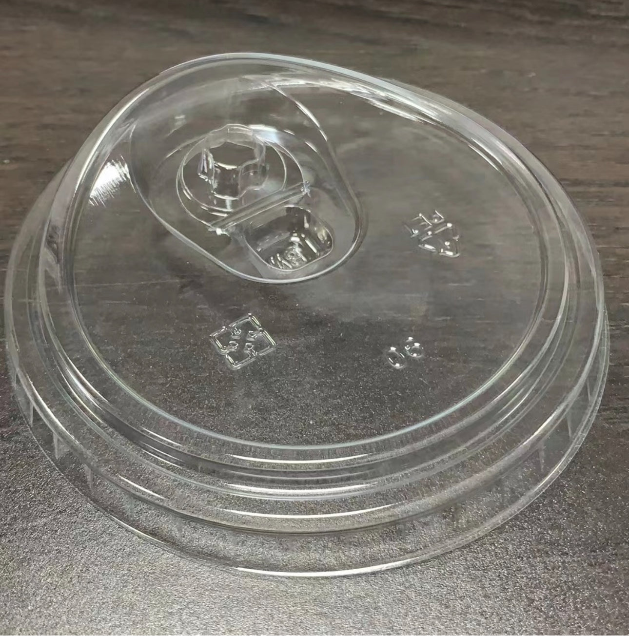 Bubble Crush 95mm Clear PP Plastic Sip Lids (Case of 1000) - Secure Drinking for Hot & Cold