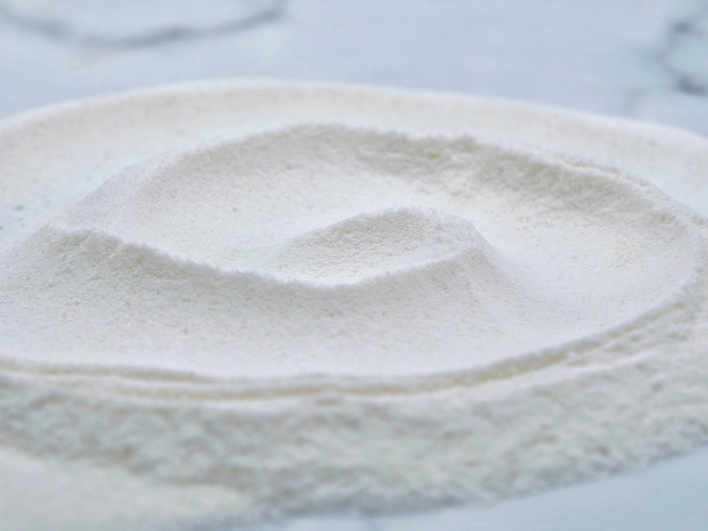 Bulk stack of Original Non-Dairy Creamer (20 x 1000g bags). Vegan-friendly, Taiwan-manufactured powder for wholesale supply to beverage shops.