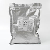 Finished Thai Milk Boba Tea with chewy tapioca pearls, featuring a rich, spiced flavour made with vegan powder.